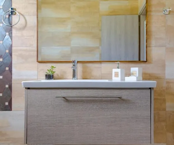 The Leaf House - Kefalonia